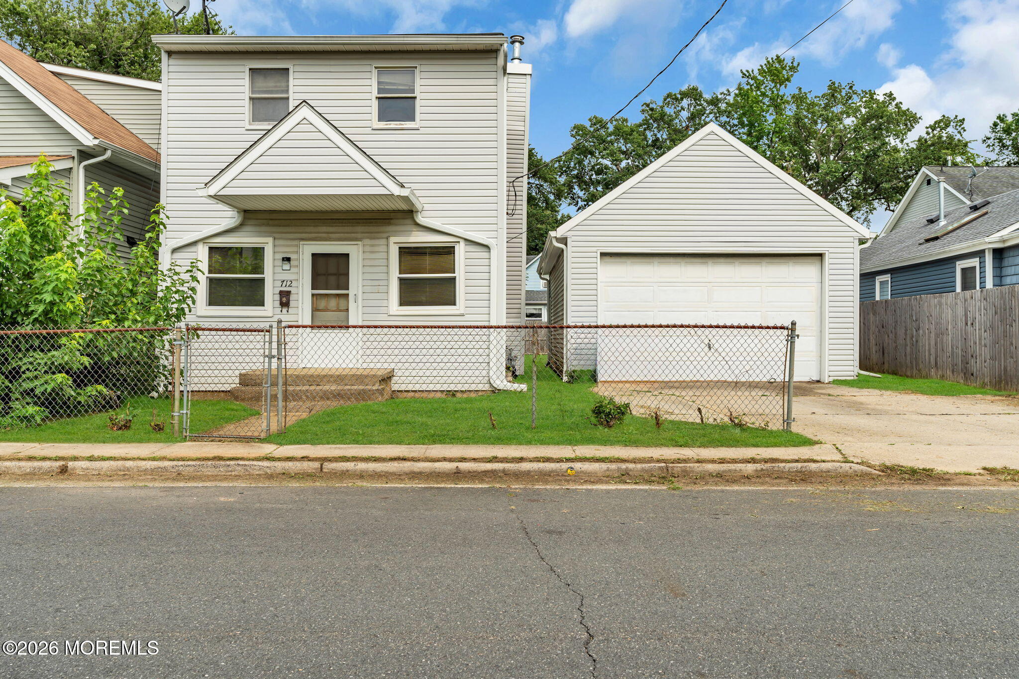 712 Monmouth Parkway North Middletown NJ 07748