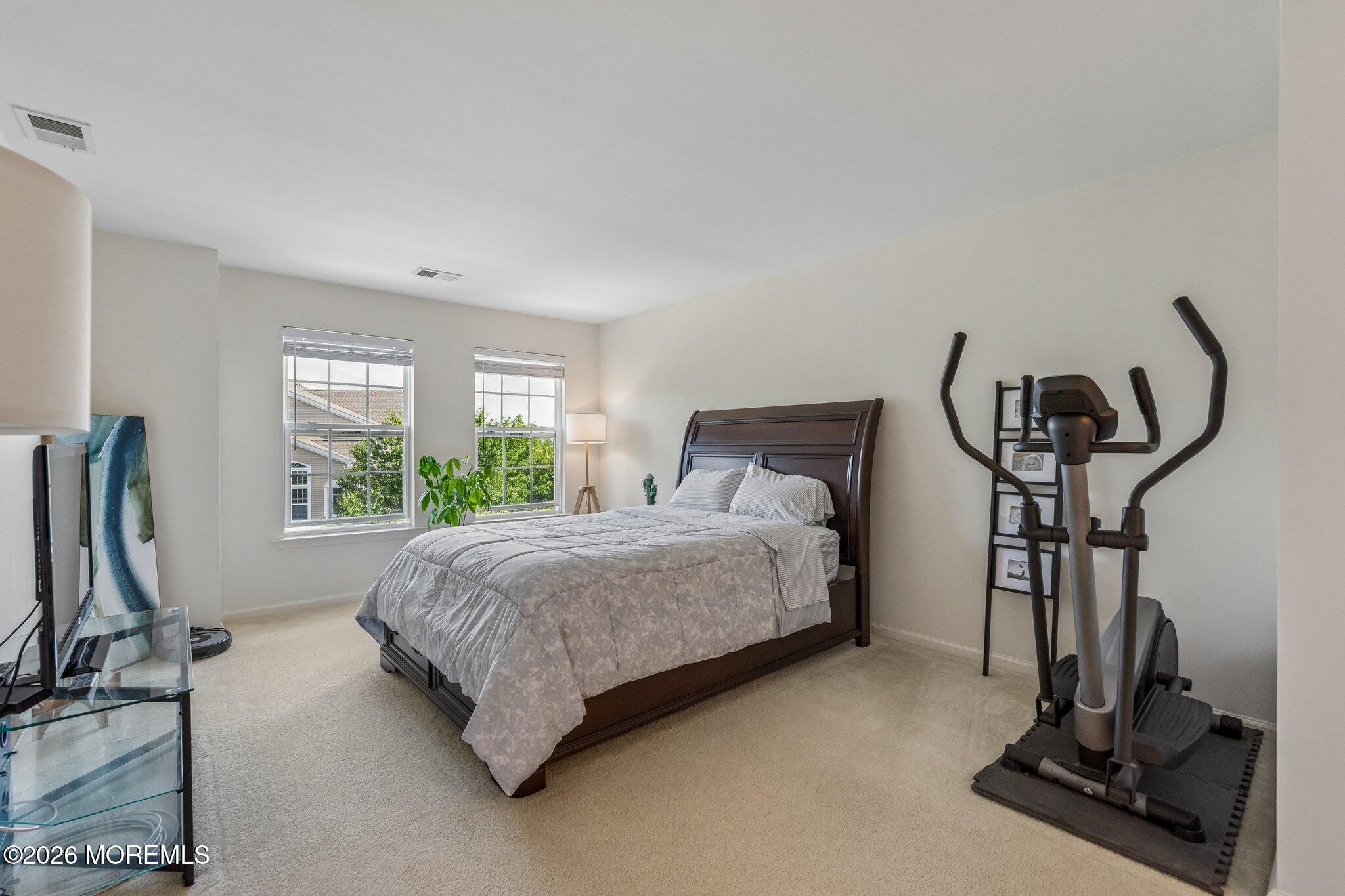 197 Melanie Way Manahawkin NJ 08050