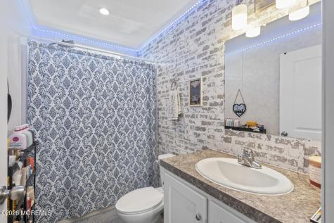 6 Southwind Circle Jackson NJ 08527