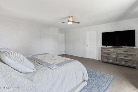 6 Southwind Circle Jackson NJ 08527