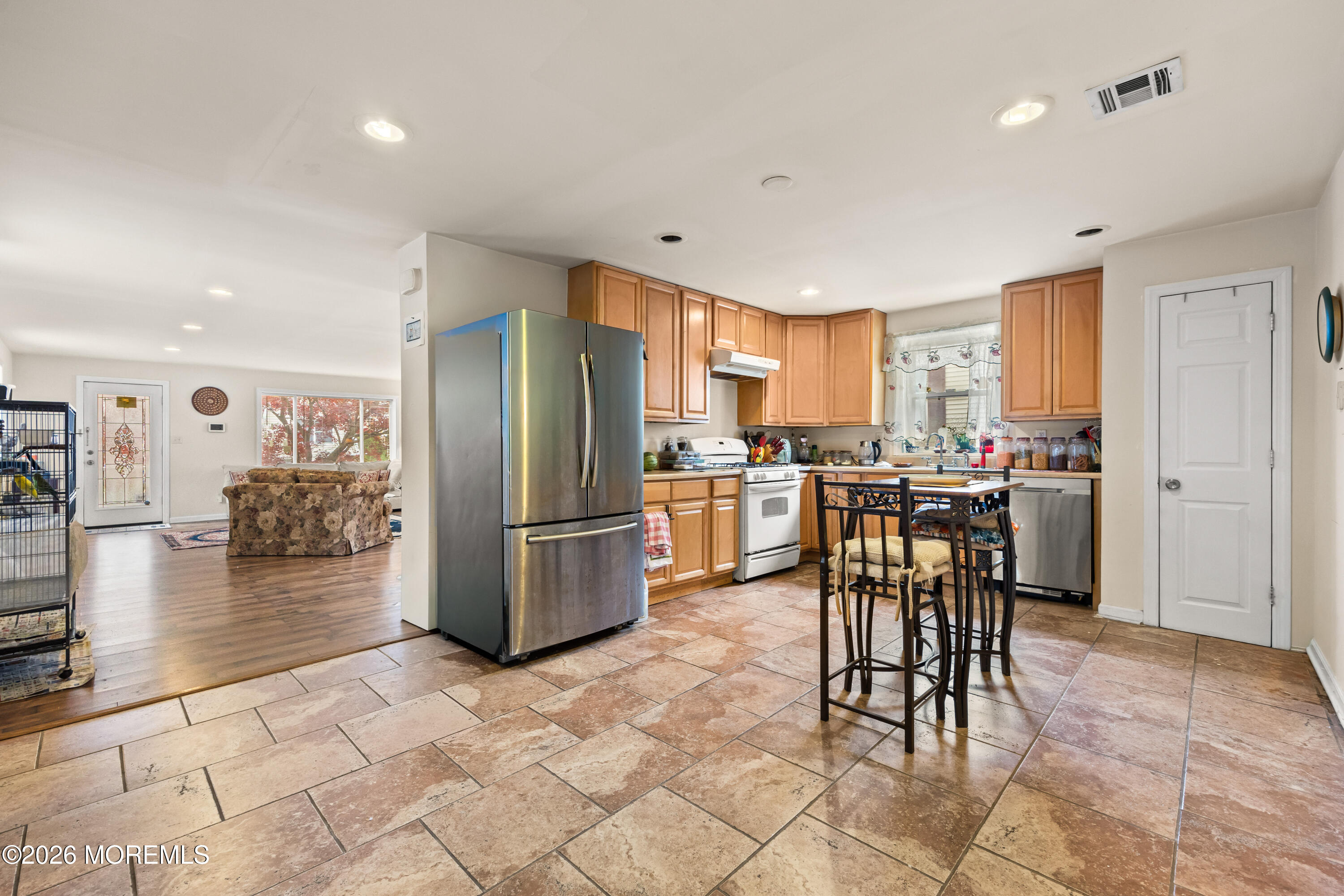 74 Wildwood Avenue Edison NJ 08837