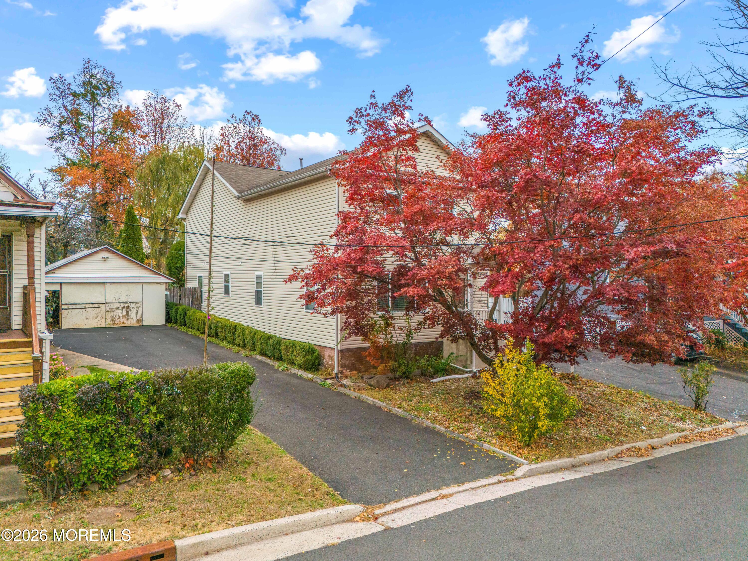 74 Wildwood Avenue Edison NJ 08837