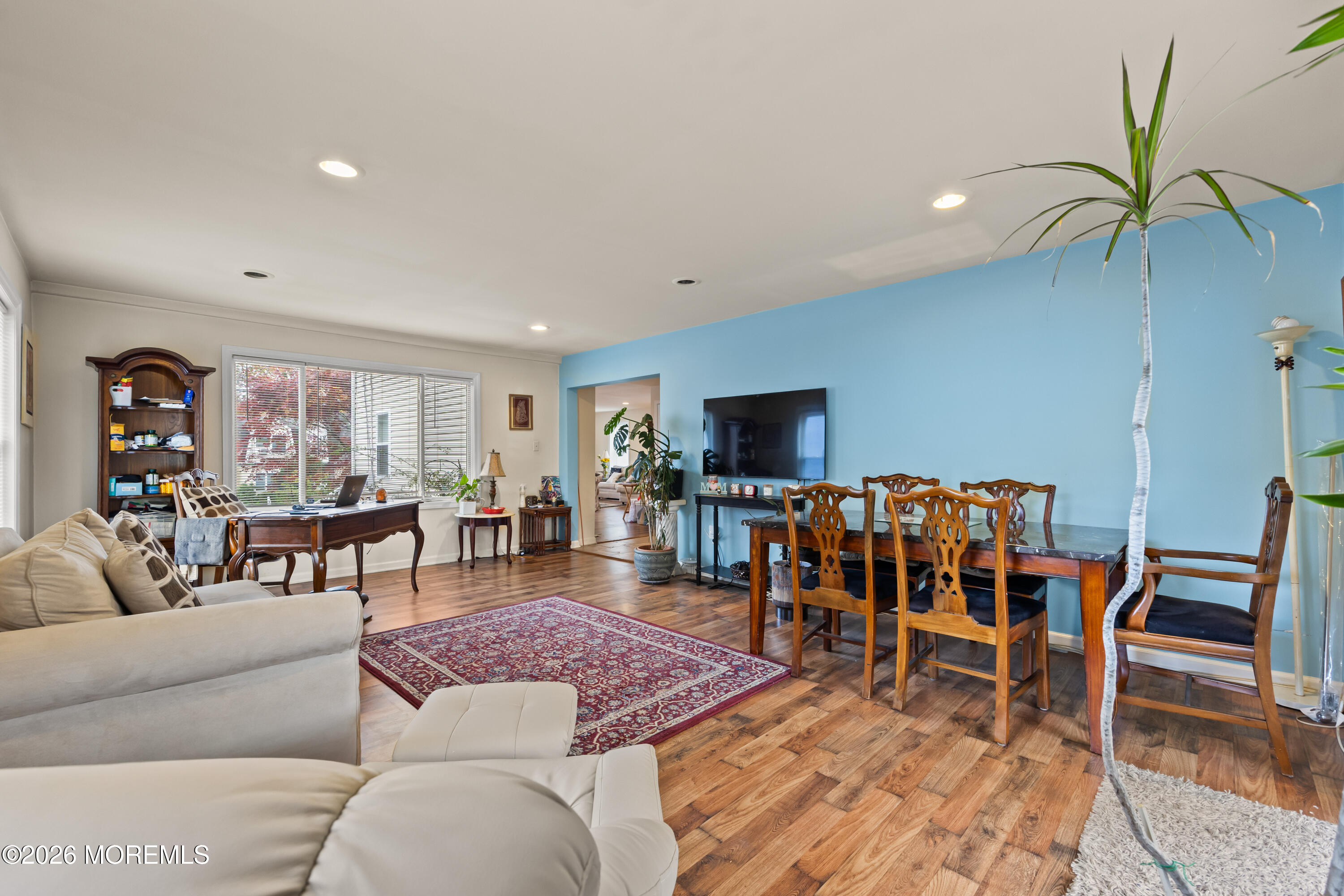 74 Wildwood Avenue Edison NJ 08837