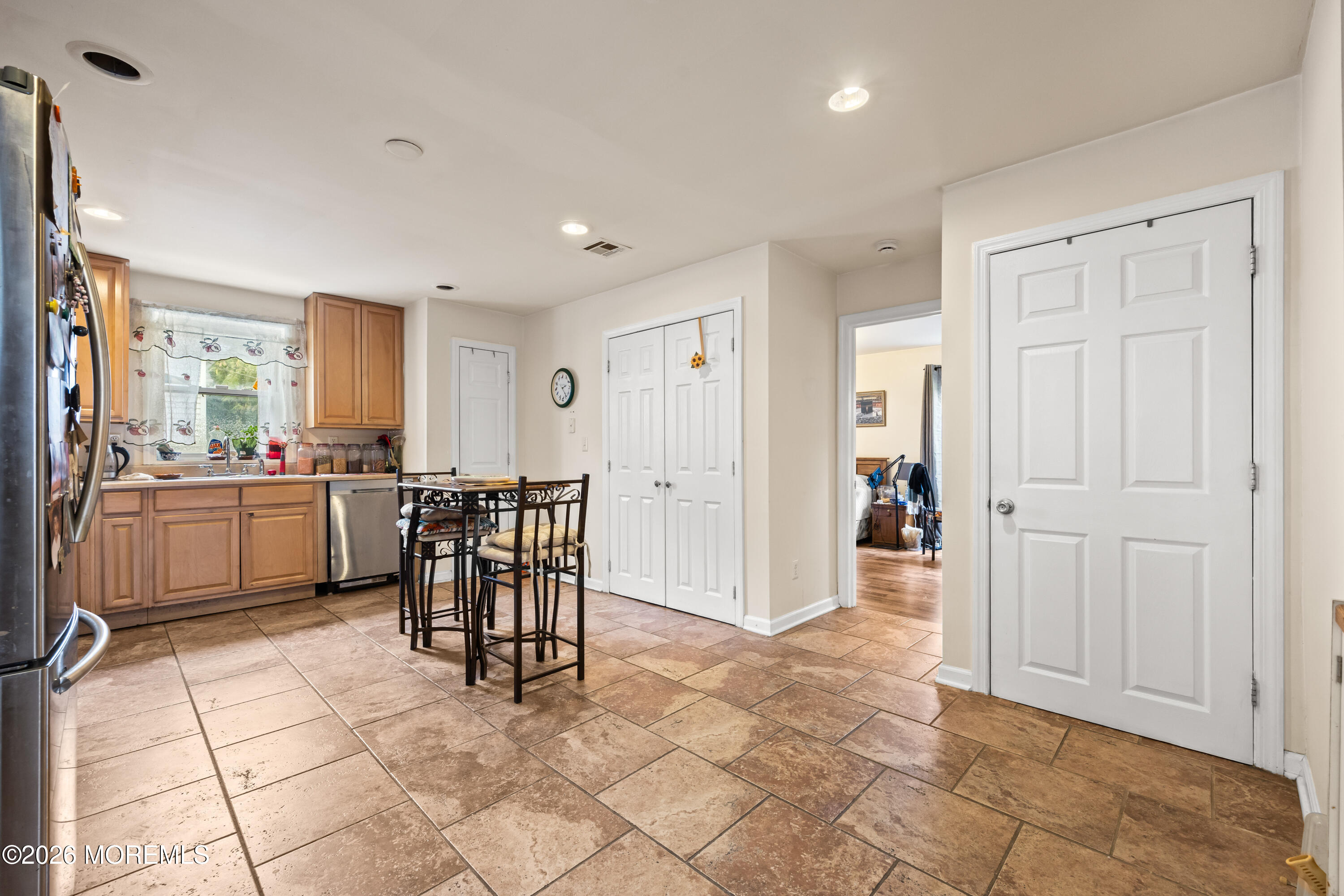 74 Wildwood Avenue Edison NJ 08837