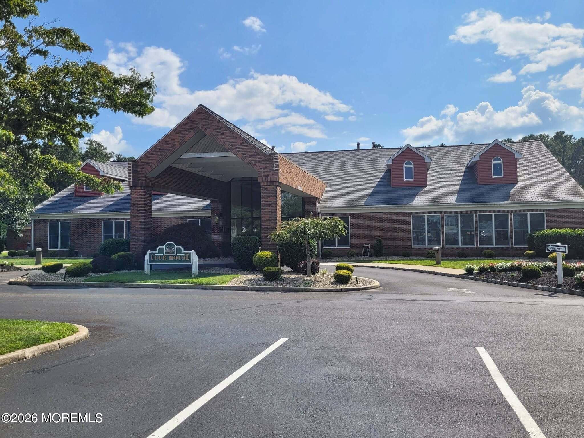 123 Briarwood Court Whiting NJ 08759