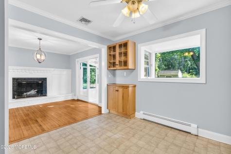 77 Poricy Lane Red Bank NJ 07701