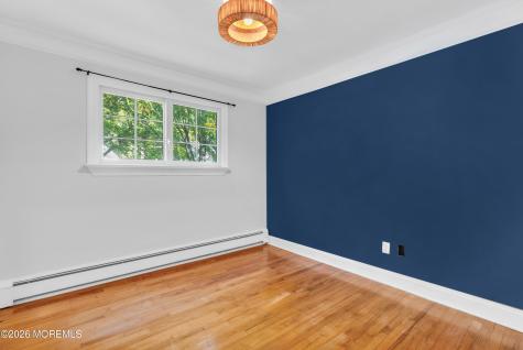 77 Poricy Lane Red Bank NJ 07701
