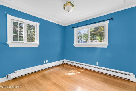 77 Poricy Lane Red Bank NJ 07701