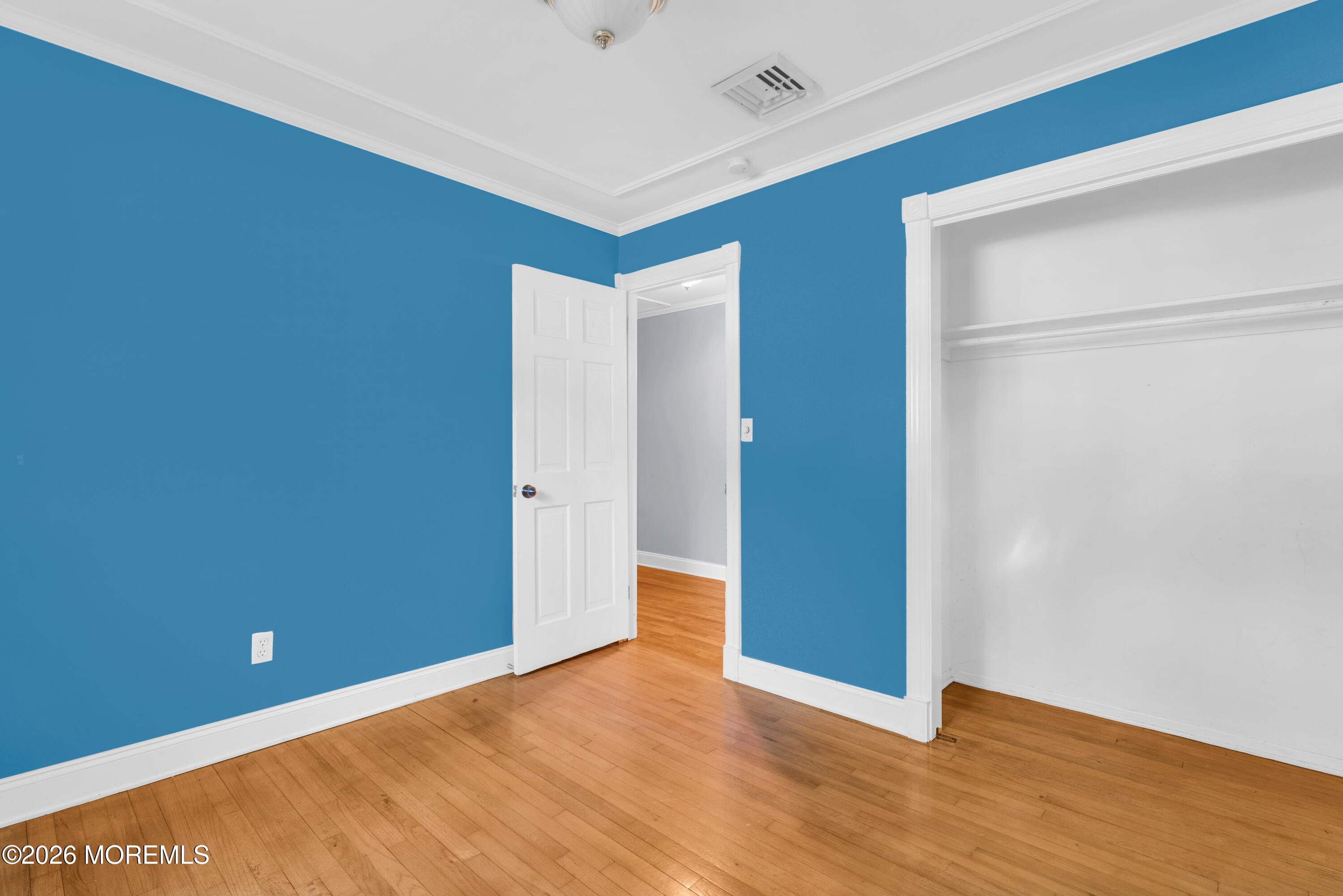 77 Poricy Lane Red Bank NJ 07701