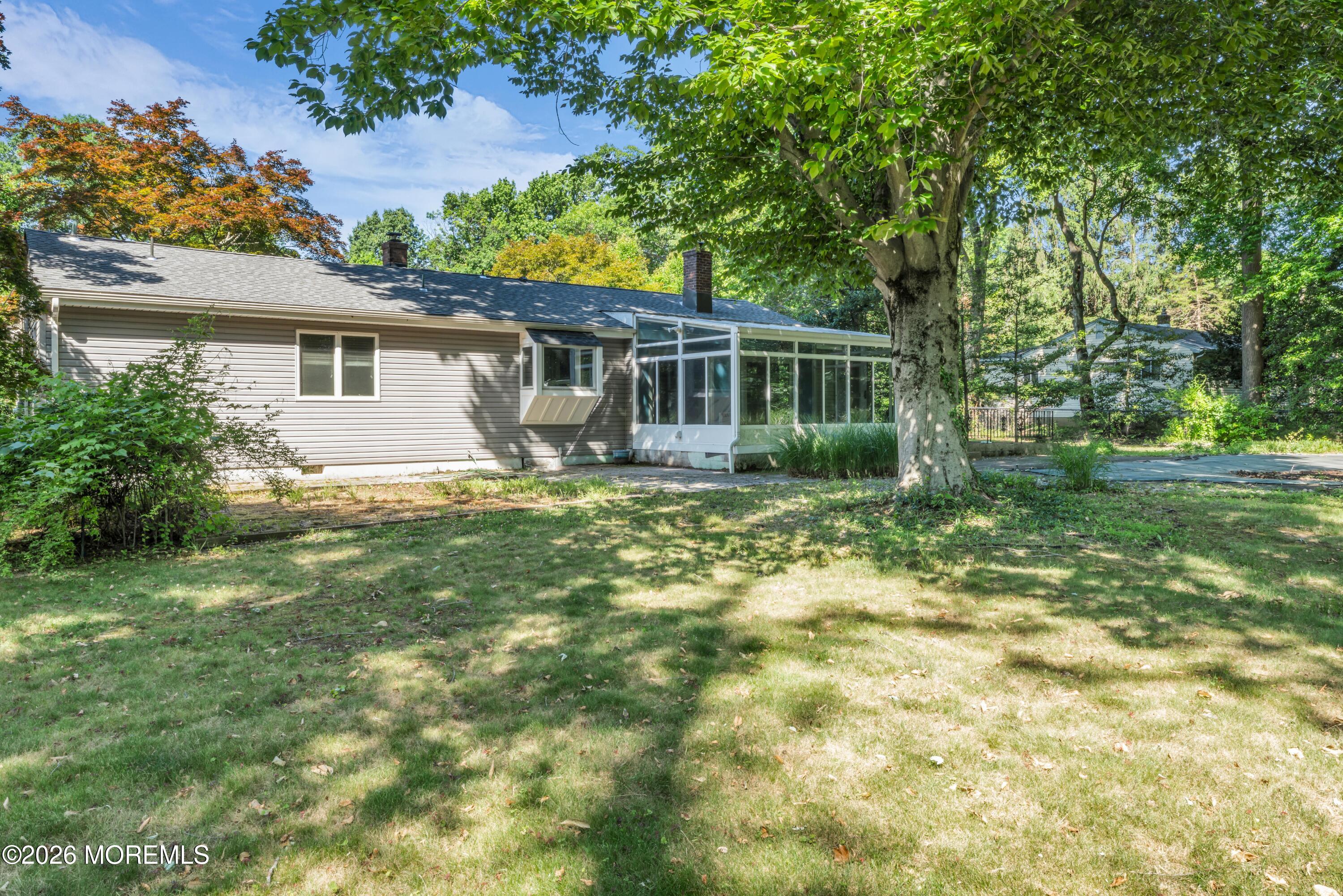 77 Poricy Lane Red Bank NJ 07701