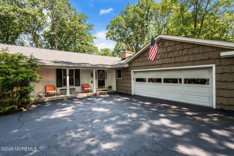 200 Pelican Road Middletown NJ 07748