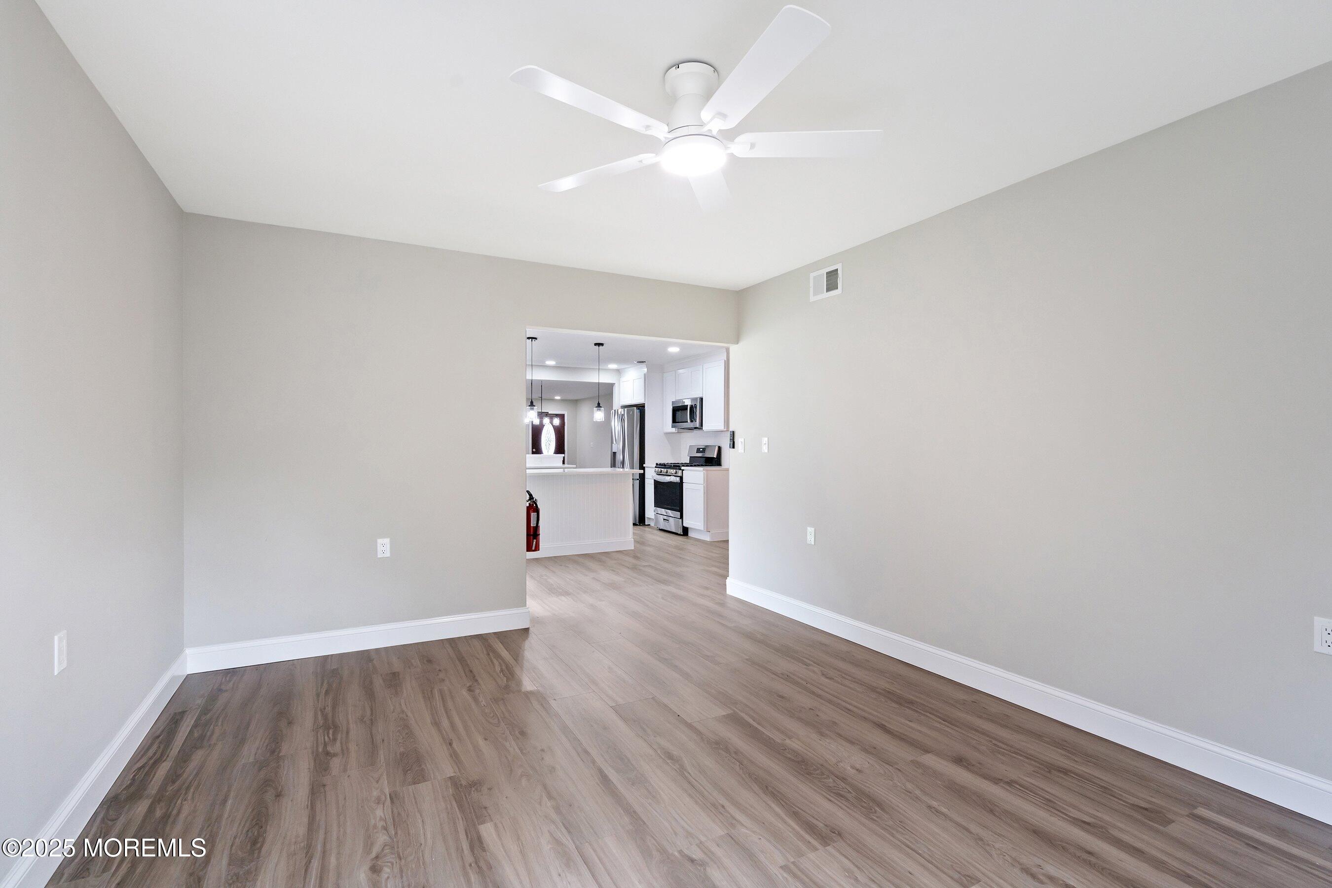 38 Twyford Lane Manchester NJ 08759