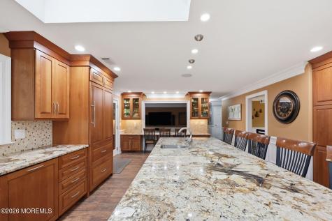 32 Wesley Court Eatontown NJ 07724