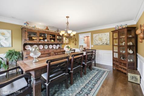 32 Wesley Court Eatontown NJ 07724
