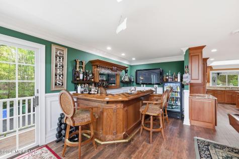 32 Wesley Court Eatontown NJ 07724