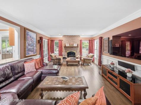 32 Wesley Court Eatontown NJ 07724