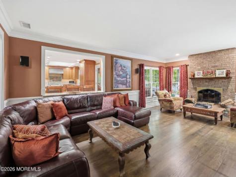 32 Wesley Court Eatontown NJ 07724