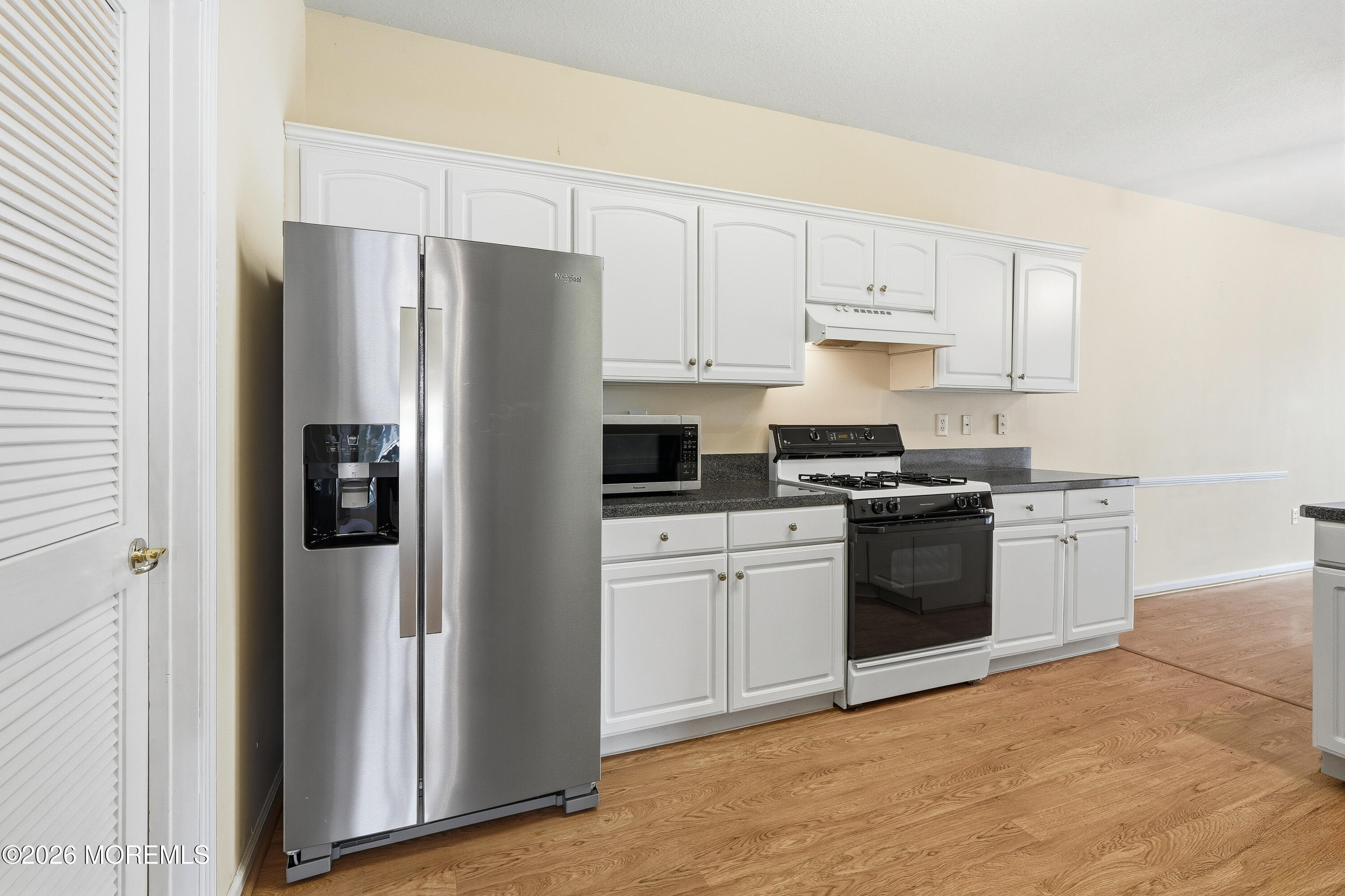 83 Jadelawns Drive Lakewood NJ 08701