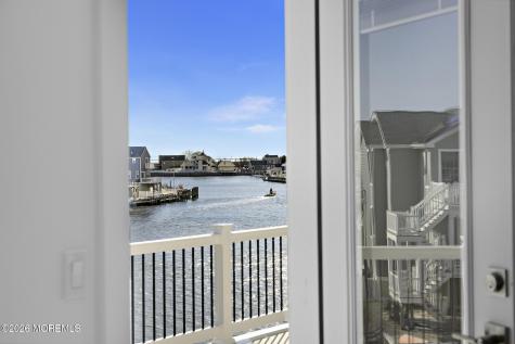 61 Budd Drive Manahawkin NJ 08050