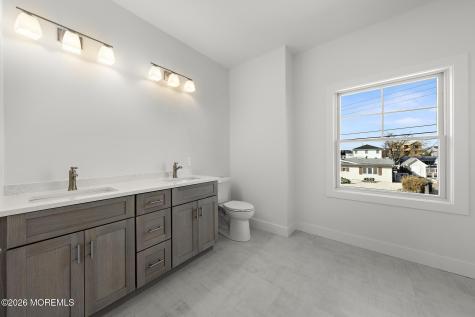 61 Budd Drive Manahawkin NJ 08050