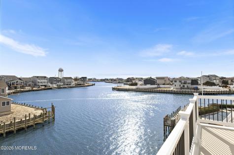 61 Budd Drive Manahawkin NJ 08050