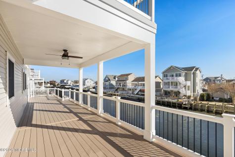 61 Budd Drive Manahawkin NJ 08050