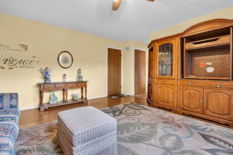 7A Greenwood Lane Whiting NJ 08759