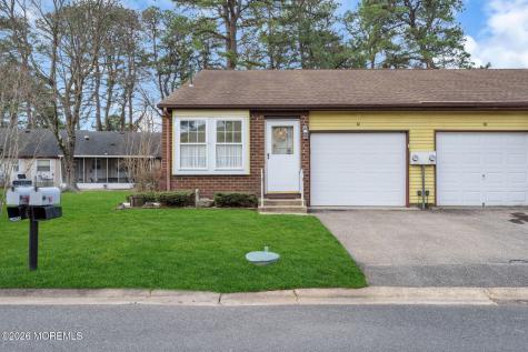 7A Greenwood Lane Whiting NJ 08759