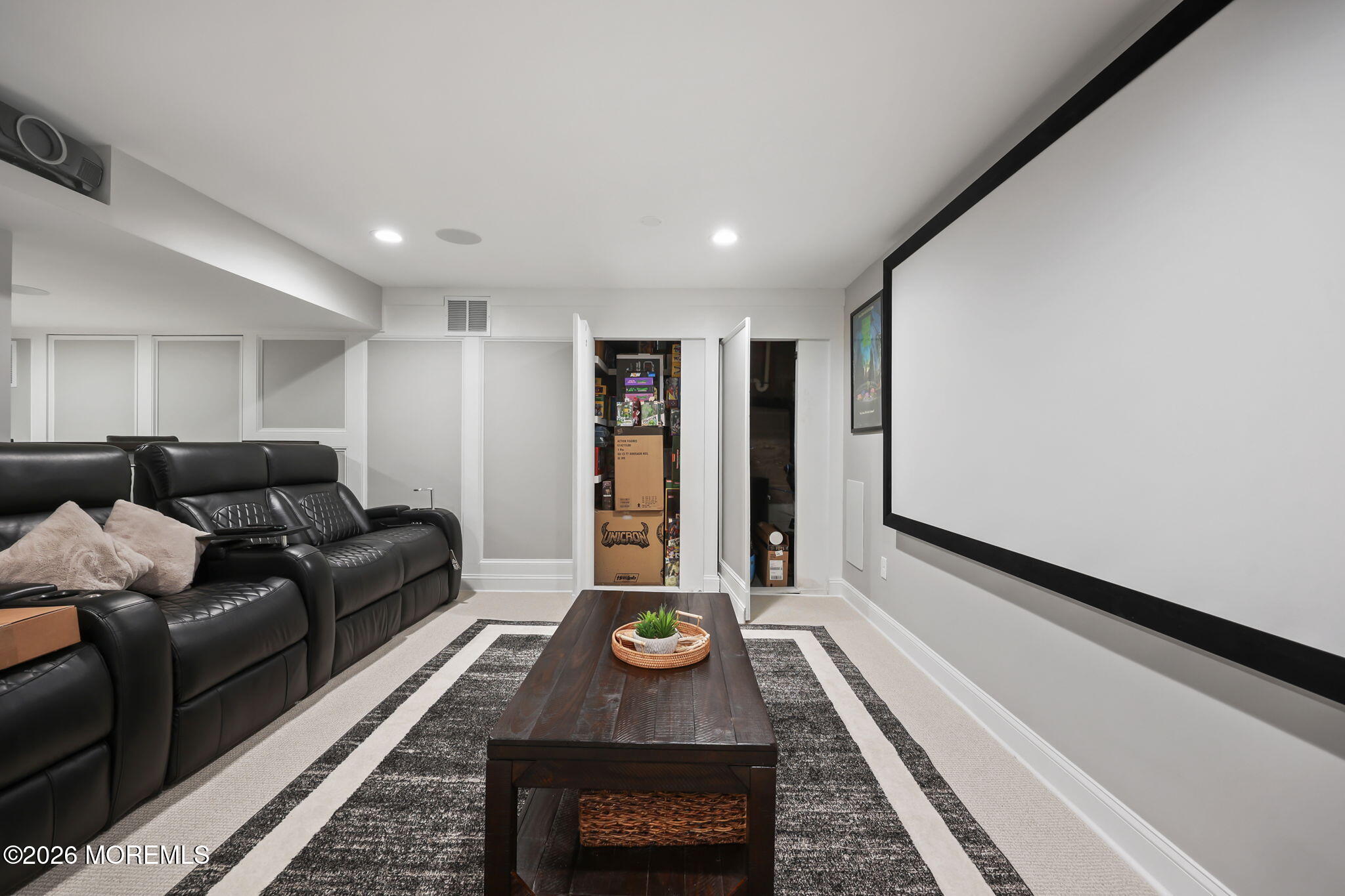 58 Jeanine Court Manalapan NJ 07726