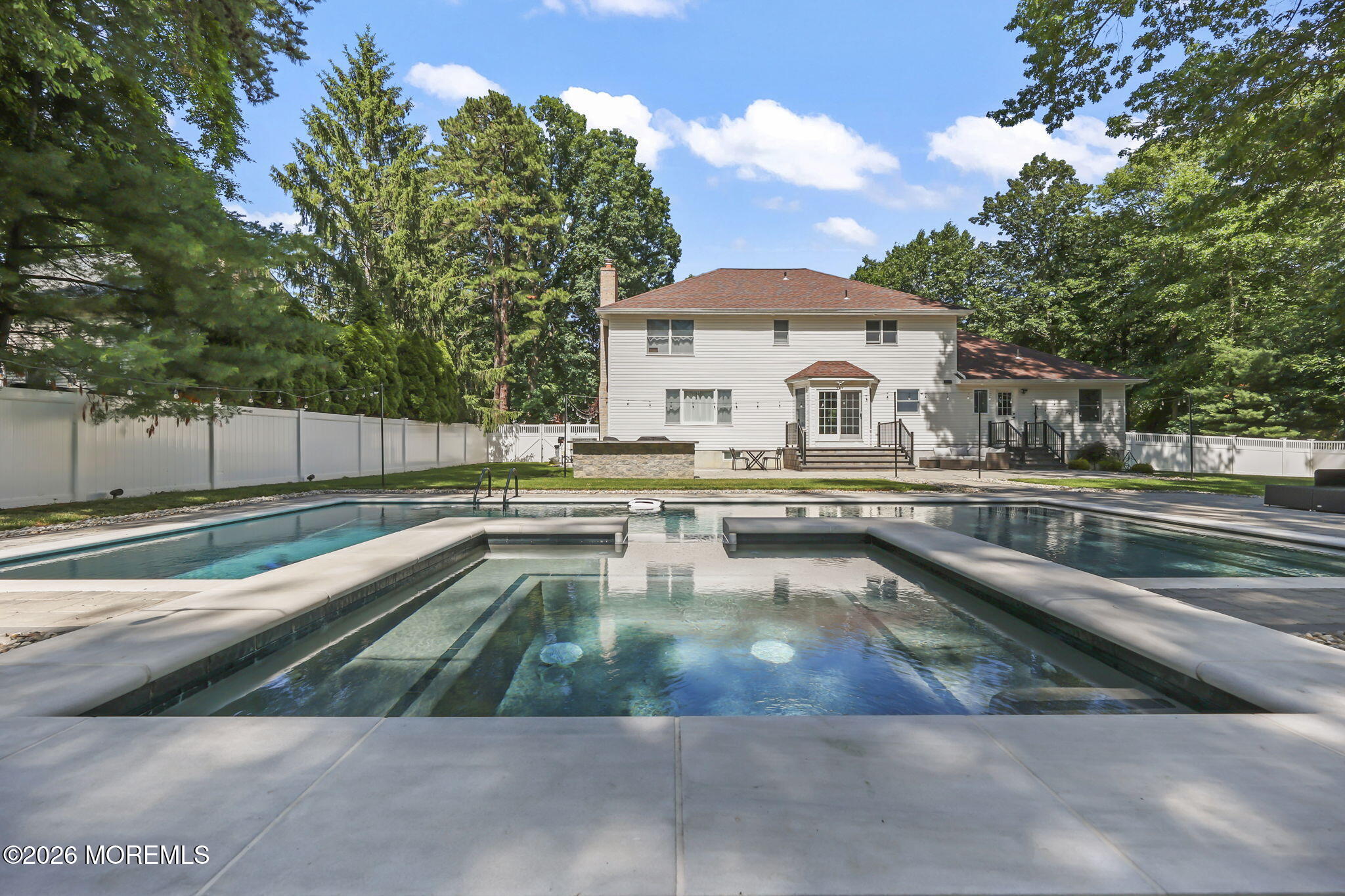 58 Jeanine Court Manalapan NJ 07726