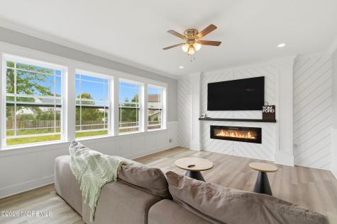 681 Lake Barnegat Drive N Lanoka Harbor NJ 08734