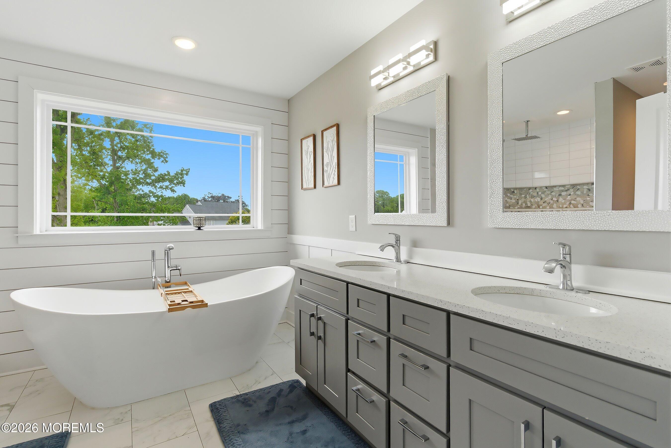 681 Lake Barnegat Drive N Lanoka Harbor NJ 08734