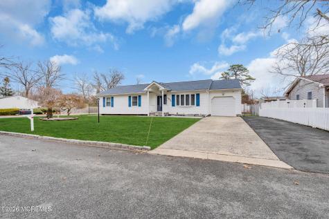 1012 Bismarck Street Toms River NJ 08757