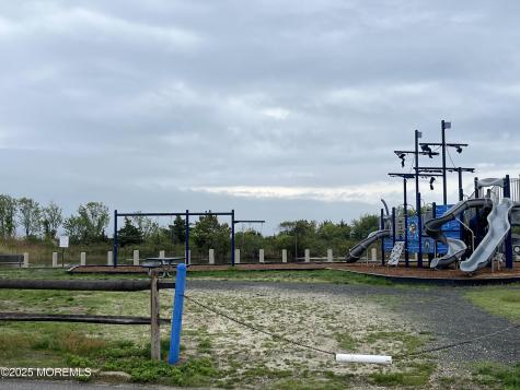22 Toppinglift Drive Bayville NJ 08721