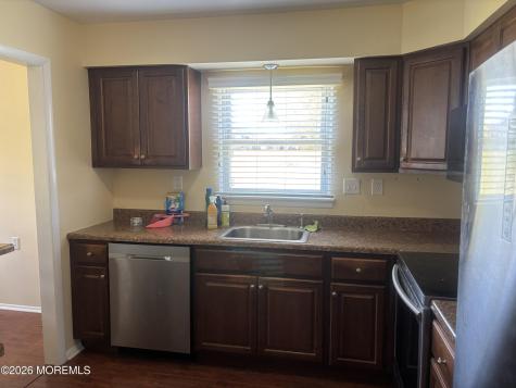 64 Tony Court Brick NJ 08724