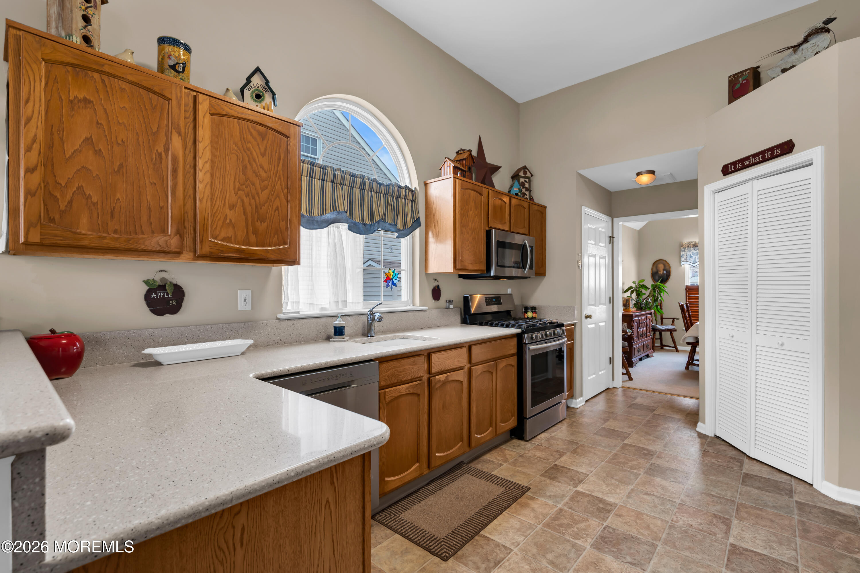 18 Peaksail Drive Bayville NJ 08721