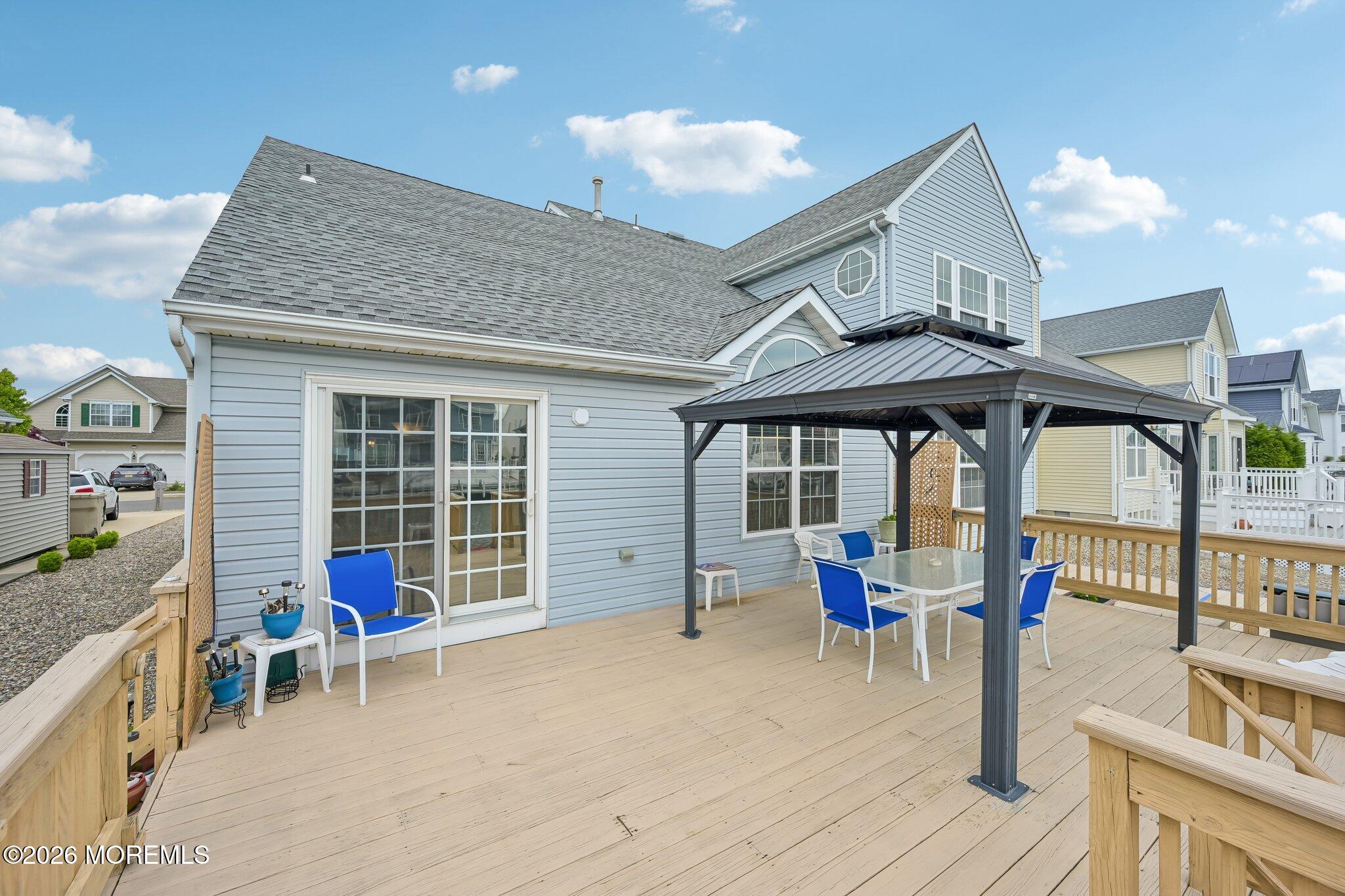 18 Peaksail Drive Bayville NJ 08721
