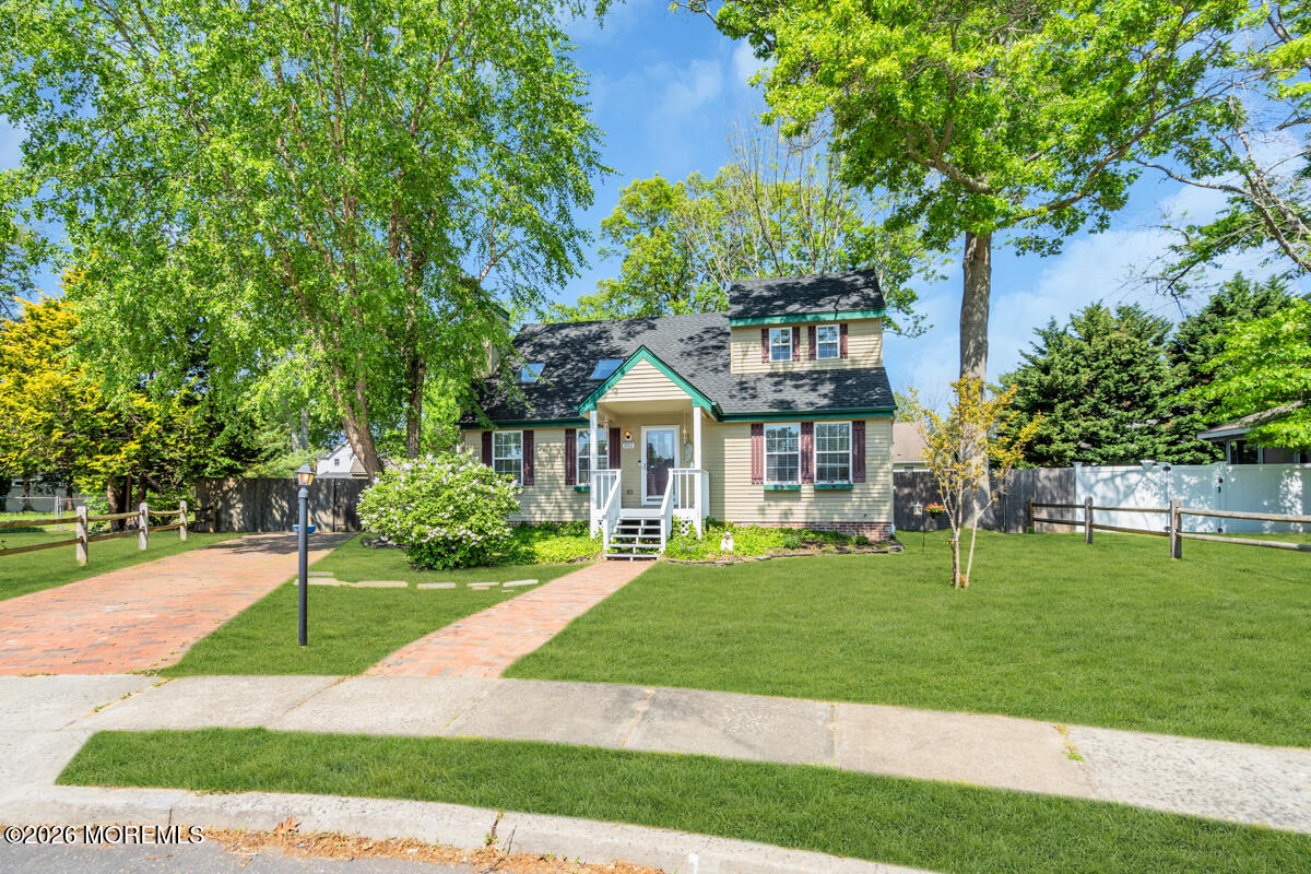 352 Cedar Drive Manahawkin NJ 08050
