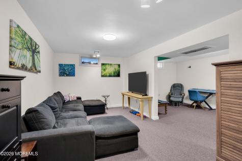 352 Cedar Drive Manahawkin NJ 08050