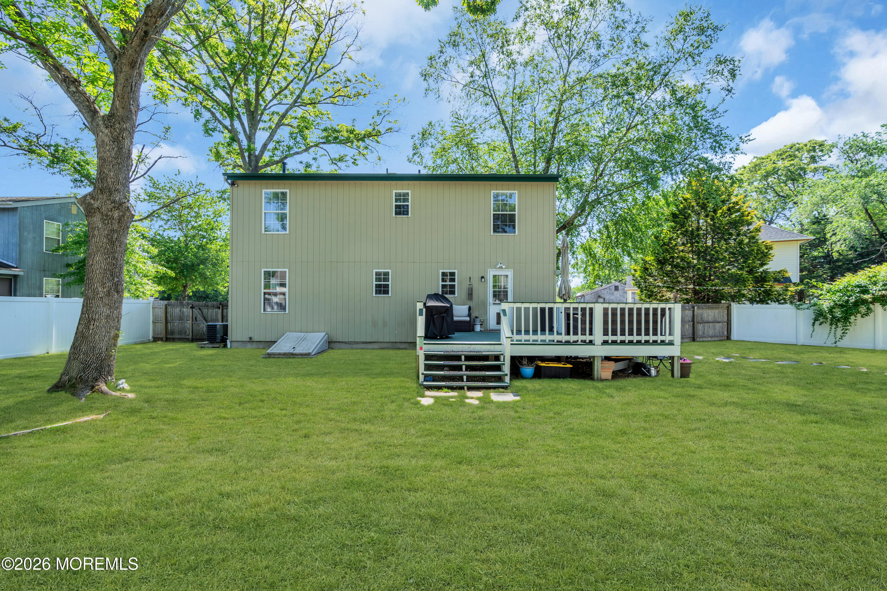 352 Cedar Drive Manahawkin NJ 08050