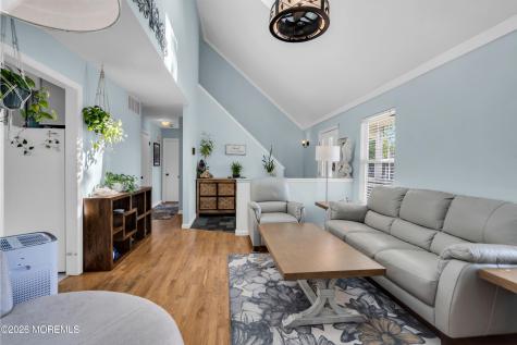 352 Cedar Drive Manahawkin NJ 08050