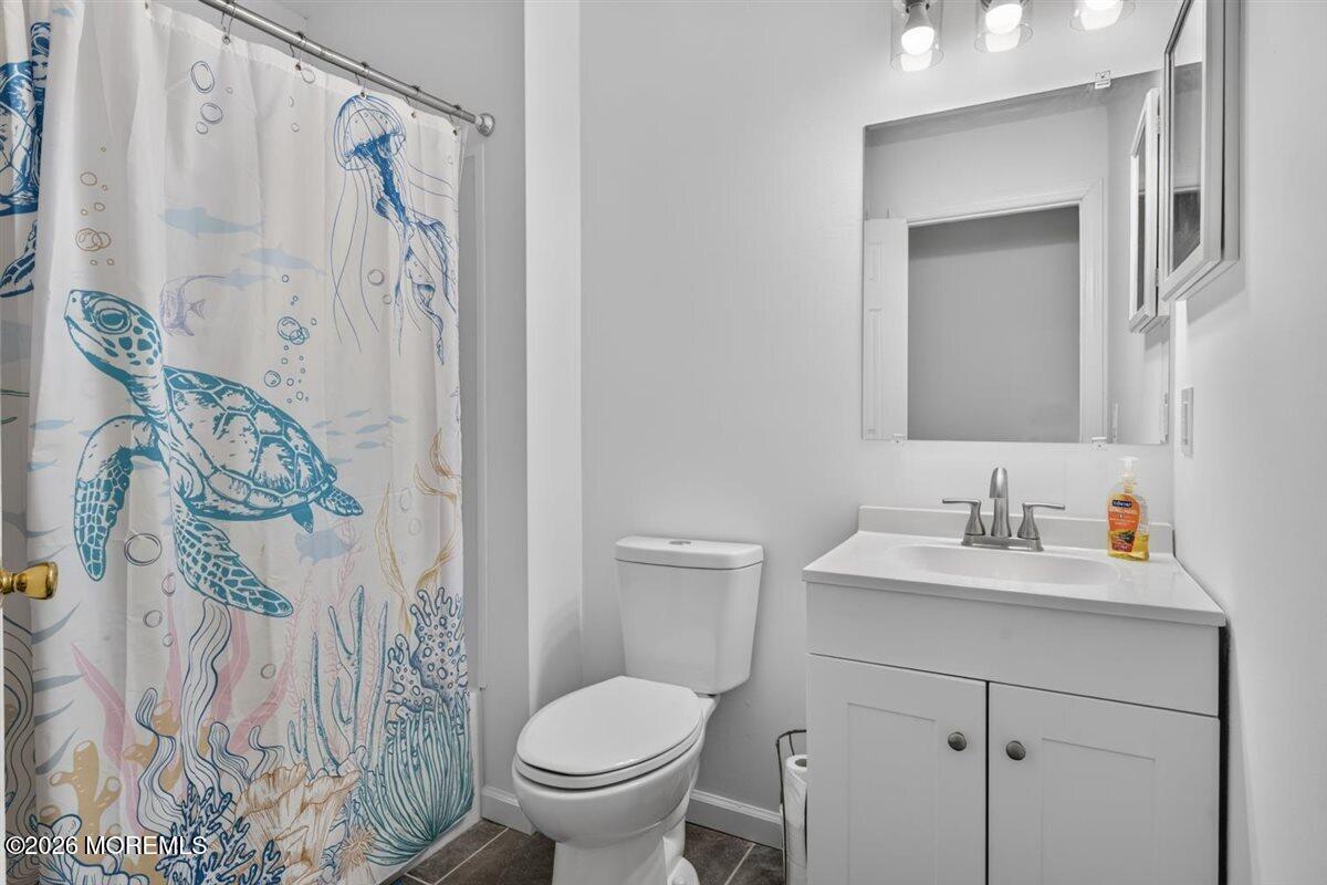 236 Mermaid Avenue Beachwood NJ 08722