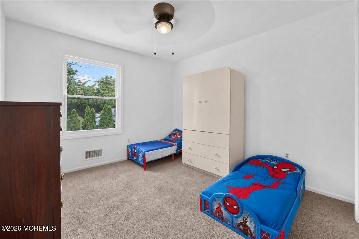 236 Mermaid Avenue Beachwood NJ 08722