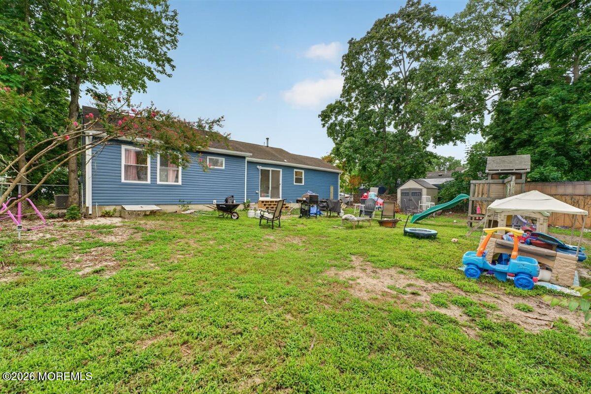 236 Mermaid Avenue Beachwood NJ 08722