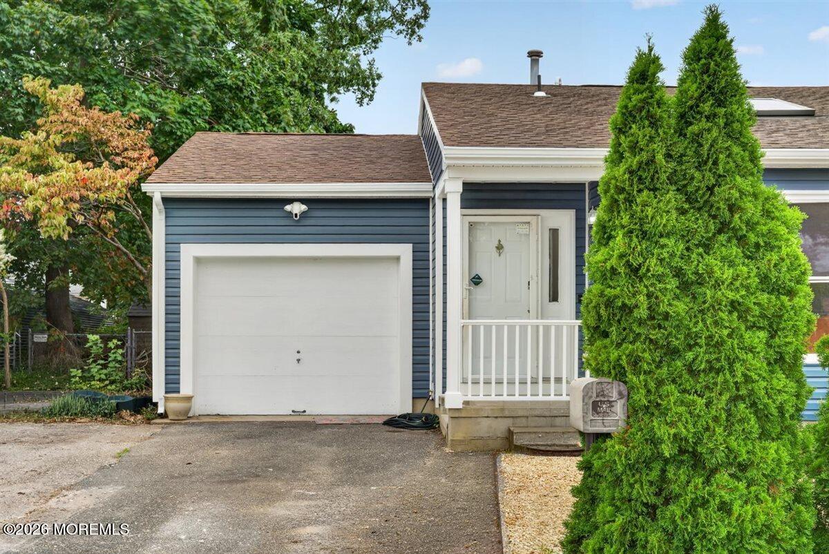 236 Mermaid Avenue Beachwood NJ 08722