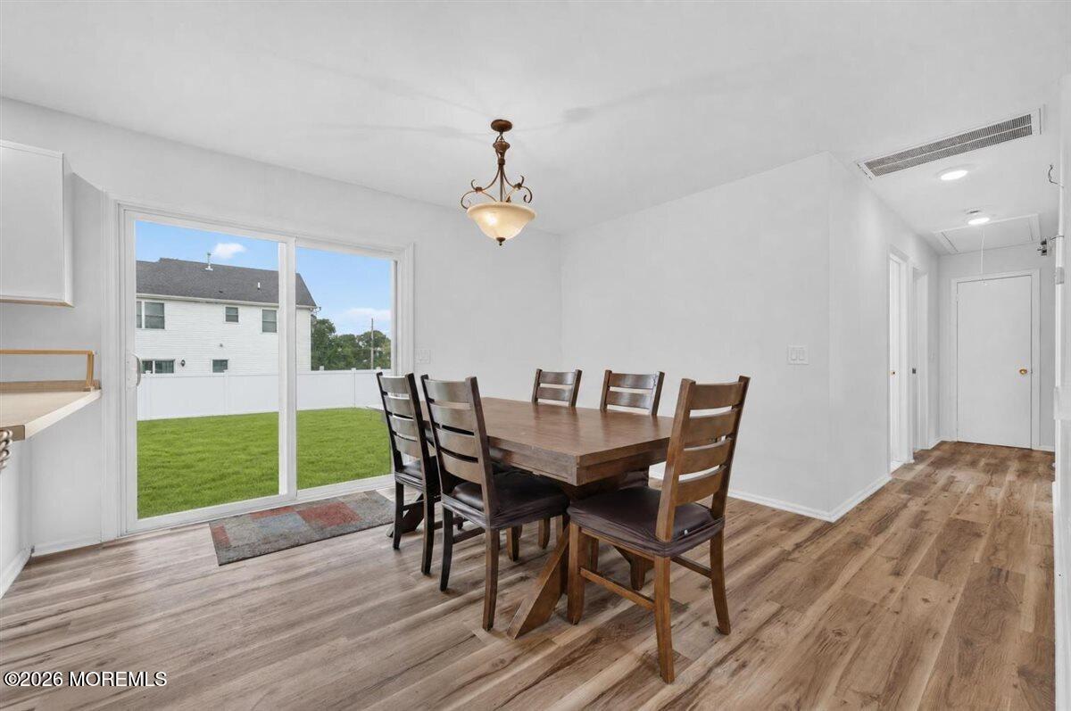 236 Mermaid Avenue Beachwood NJ 08722