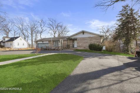 45 Pawnee Road Lakewood NJ 08701