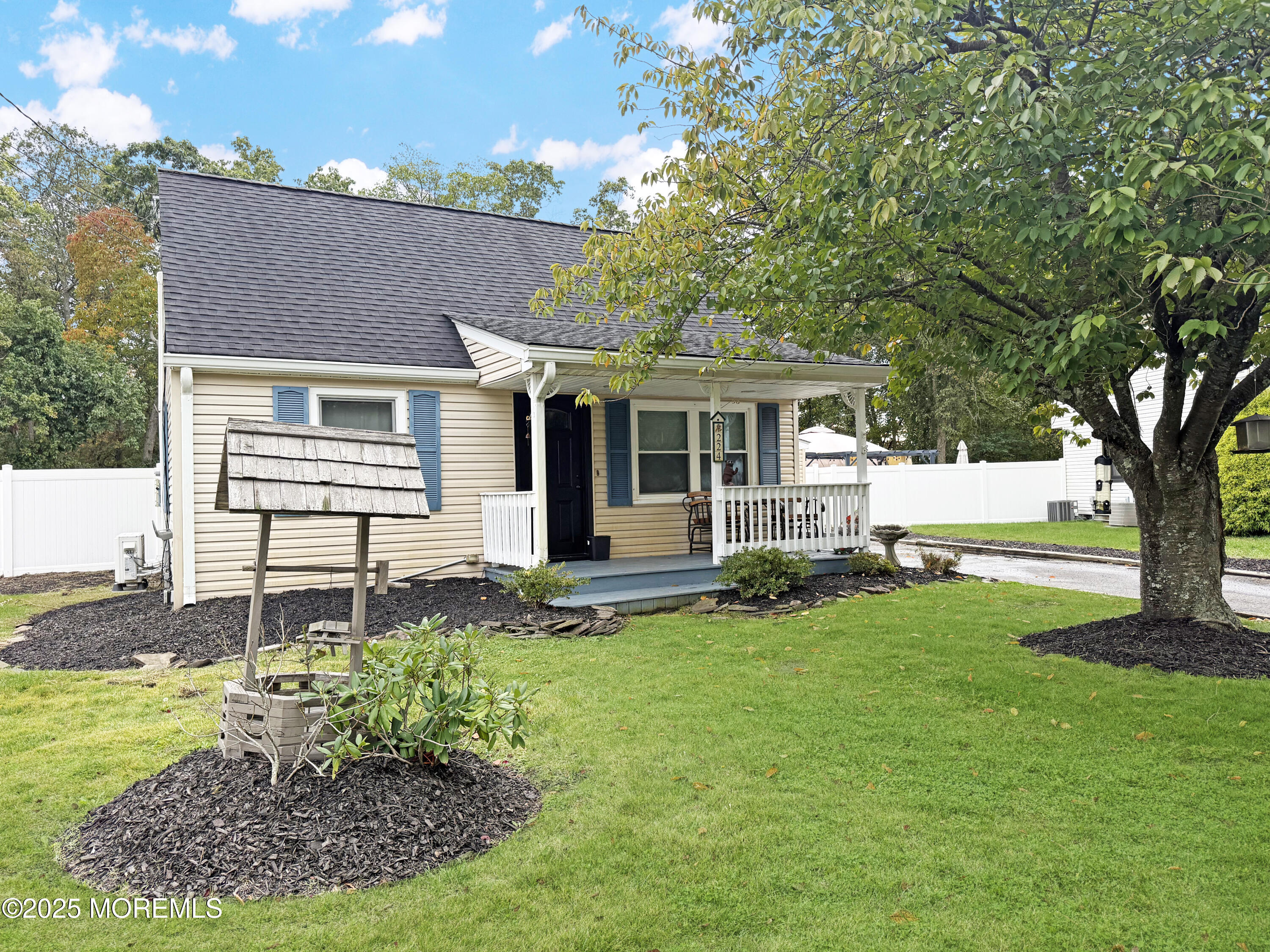224 Sunset Lane Howell NJ 07731