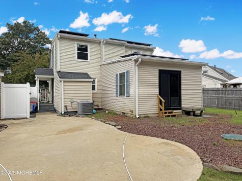 224 Sunset Lane Howell NJ 07731