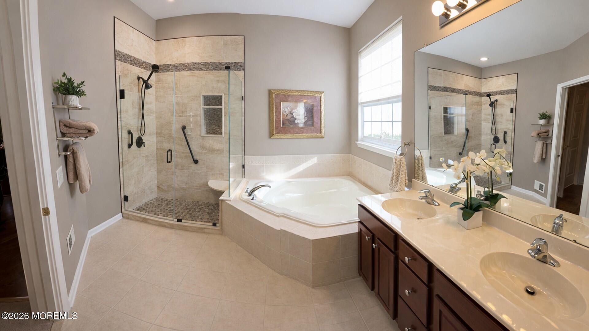 14 Cromwell Lane Jackson NJ 08527